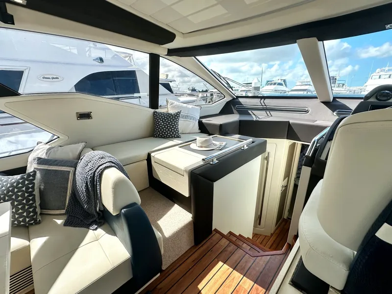 Slide: The Image of Azimut 55S 2015 - 6069718