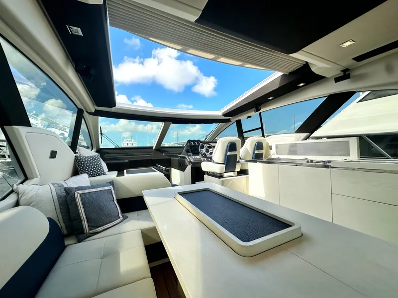 Slide: The Image of Azimut 55S 2015 - 6069726