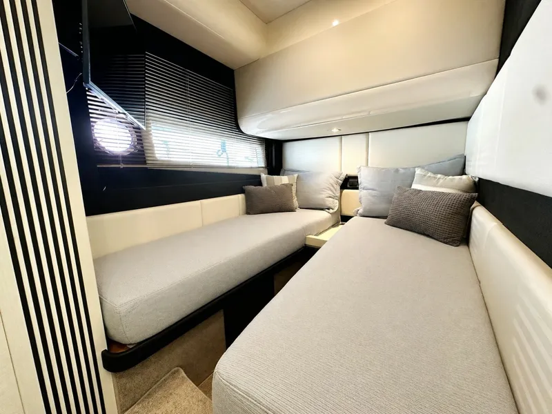 Slide: The Image of Azimut 55S 2015 - 6069692
