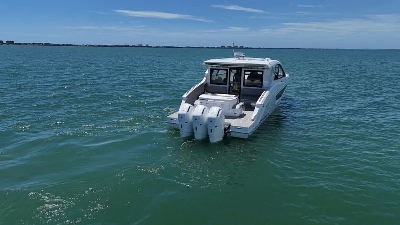 Slide: The Image of Cruisers 50GLS OB 2026 - 6205458