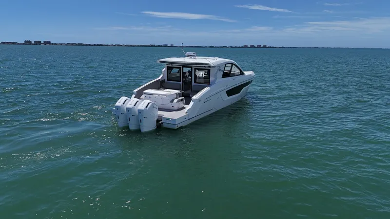 Slide: The Image of Cruisers 50GLS OB 2026 - 6205459