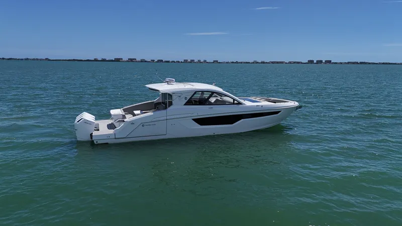 Slide: The Image of Cruisers 50GLS OB 2026 - 6205462