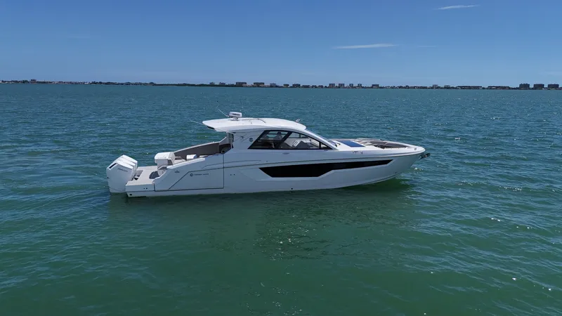 Slide: The Image of Cruisers 50GLS OB 2026 - 6205463