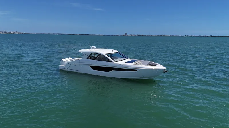 Slide: The Image of Cruisers 50GLS OB 2026 - 6205464