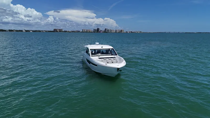 Slide: The Image of Cruisers 50GLS OB 2026 - 6205466