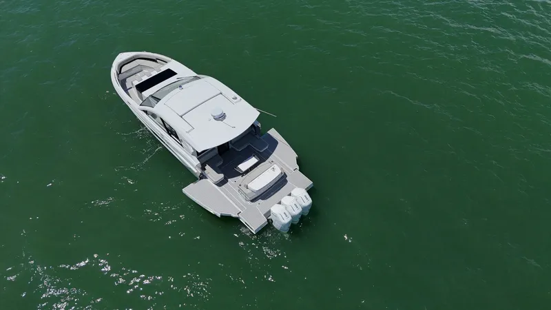 Slide: The Image of Cruisers 50GLS OB 2026 - 6205476