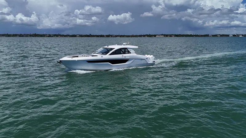 Slide: The Image of Cruisers 50GLS OB 2026 - 6205485