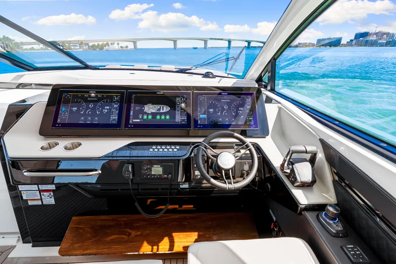 Slide: The Image of Cruisers 50GLS OB 2026 - 6754349
