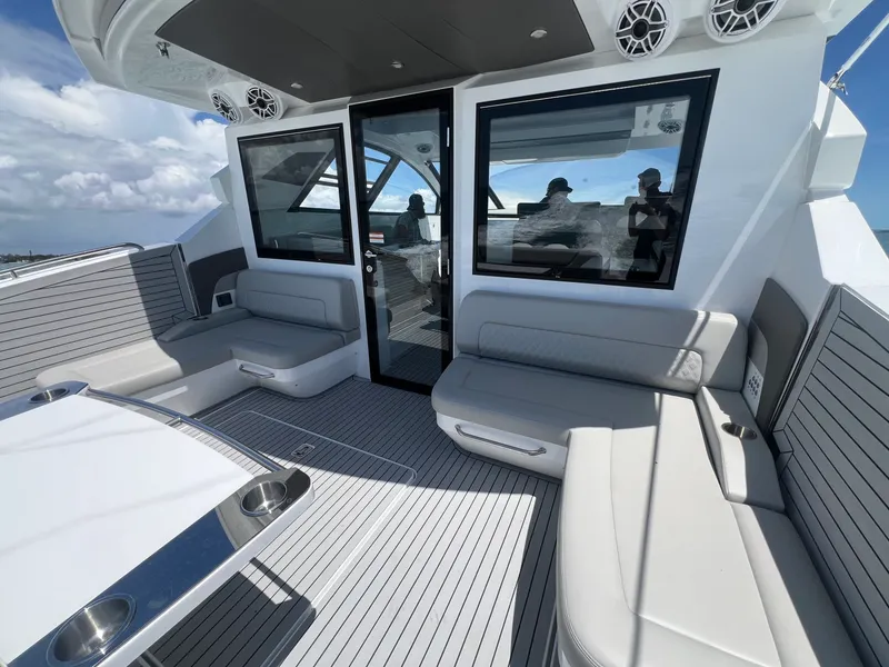 Slide: The Image of Cruisers 50GLS OB 2026 - 6205489