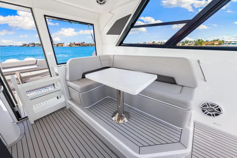 Slide: The Image of Cruisers 50GLS OB 2026 - 6754360