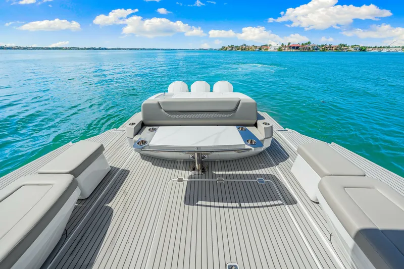 Slide: The Image of Cruisers 50GLS OB 2026 - 6754365