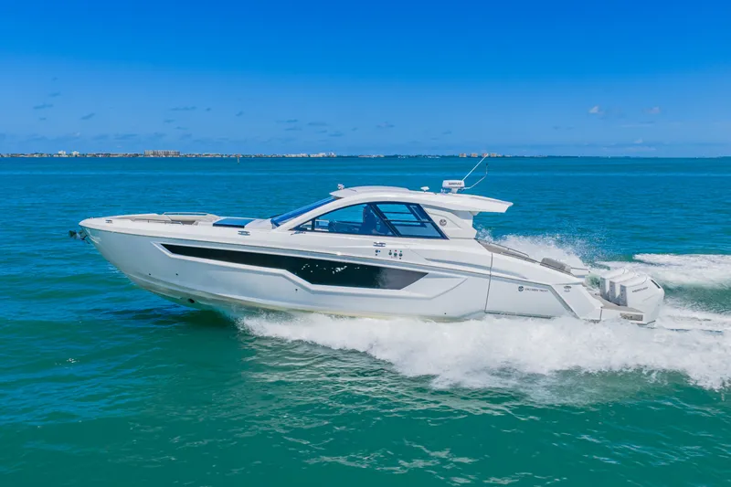Slide: The Image of Cruisers 50GLS OB 2026 - 6754384