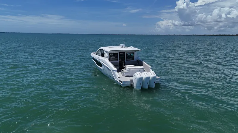 Slide: The Image of Cruisers 50GLS OB 2026 - 6205454