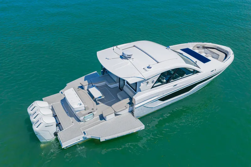 Slide: The Image of Cruisers 50GLS OB 2026 - 6754409