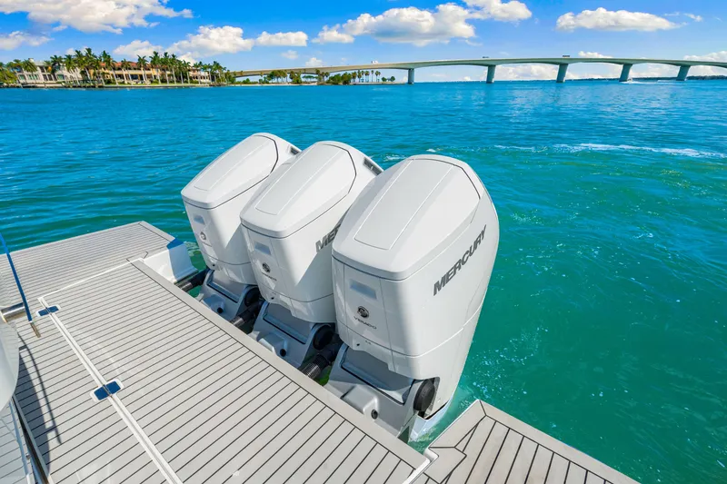 Slide: The Image of Cruisers 50GLS OB 2026 - 6754372