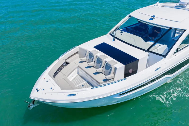 Slide: The Image of Cruisers 50GLS OB 2026 - 6754432