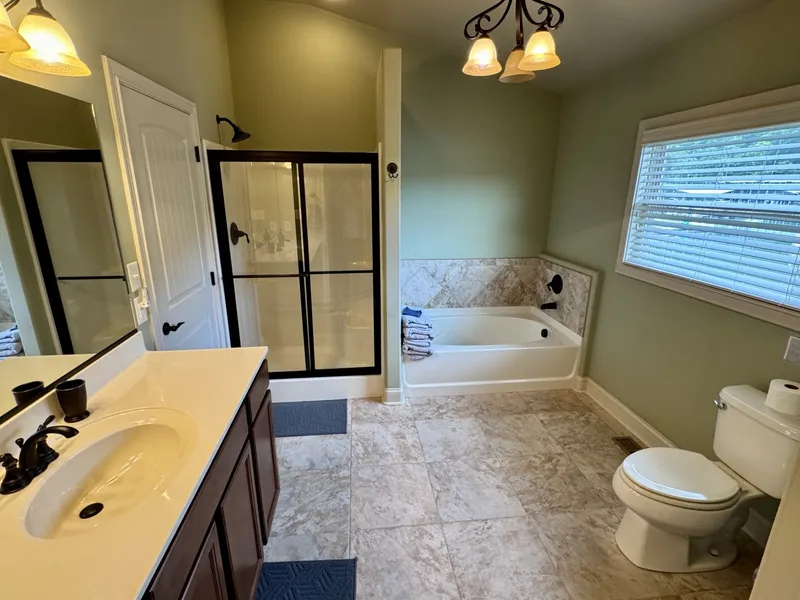 Slide: The Image of Custom Floating Cabin - Approx 1340sqft 2010 - 6070496