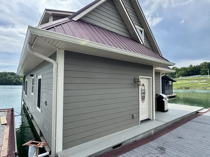 Slide: The Image of Custom Floating Cabin - Approx 1340sqft 2010 - 6070522