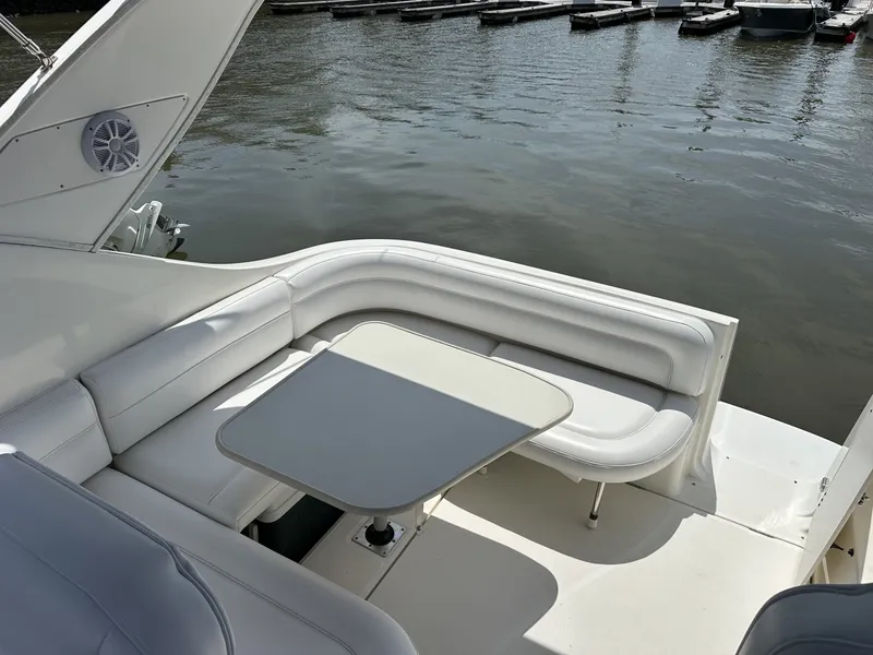 Slide: The Image of Bayliner 305 2006 - 6070392