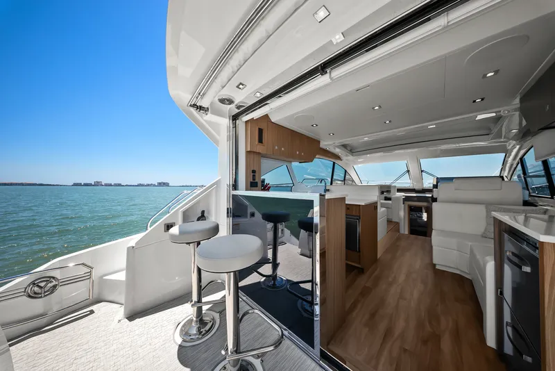 Slide: The Image of Cruisers 50 Cantius 2025 - 6182132