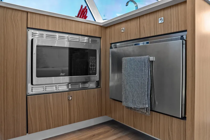 Slide: The Image of Cruisers 50 Cantius 2025 - 6182145