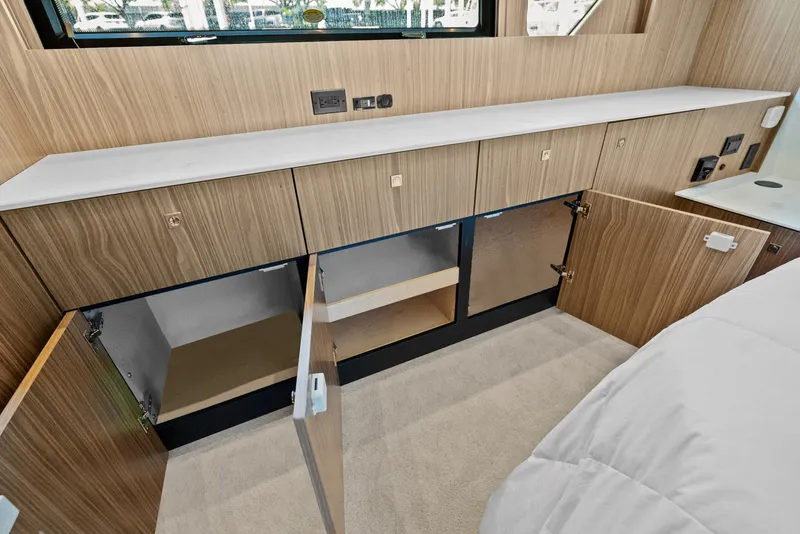 Slide: The Image of Cruisers 50 Cantius 2025 - 6182159