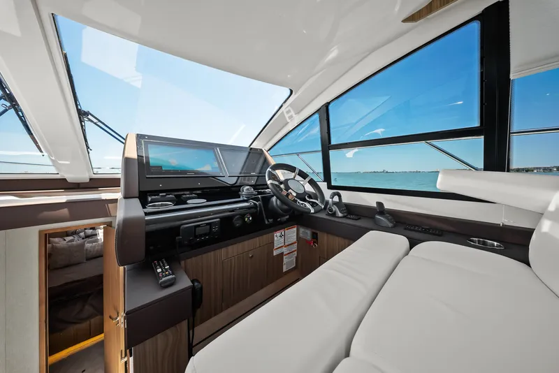 Slide: The Image of Cruisers 50 Cantius 2025 - 6182168