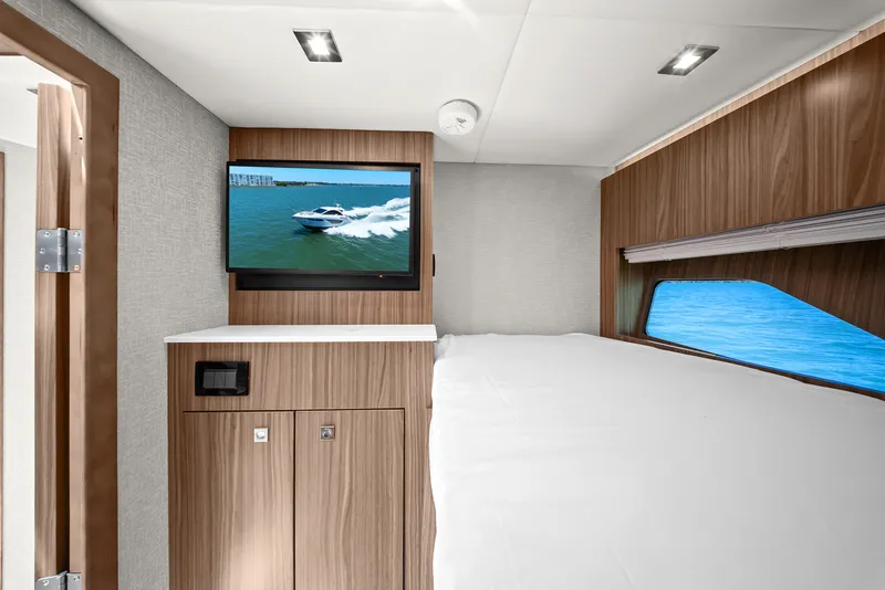 Slide: The Image of Cruisers 50 Cantius 2025 - 6182172
