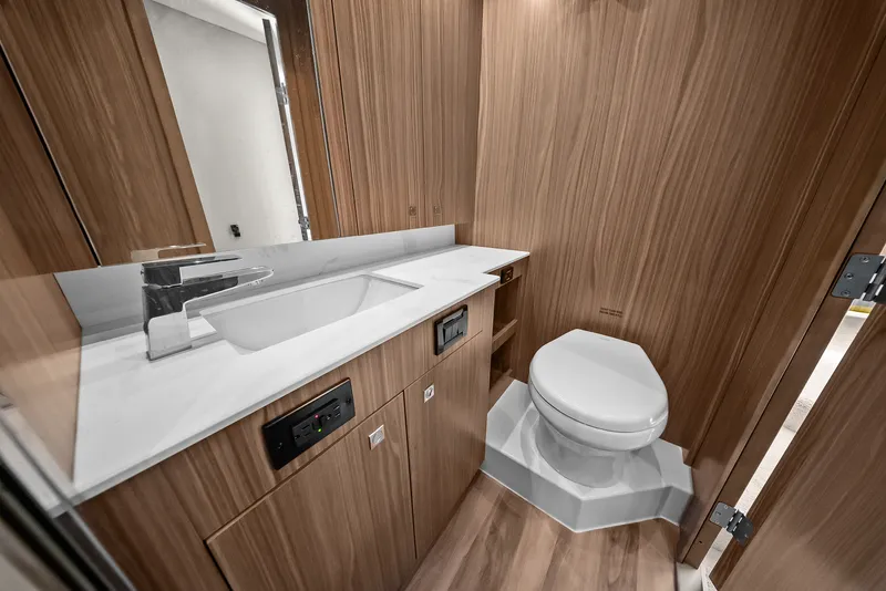 Slide: The Image of Cruisers 50 Cantius 2025 - 6182179