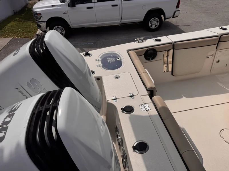 Slide: The Image of Sea Chaser 27 2022 - 6070660