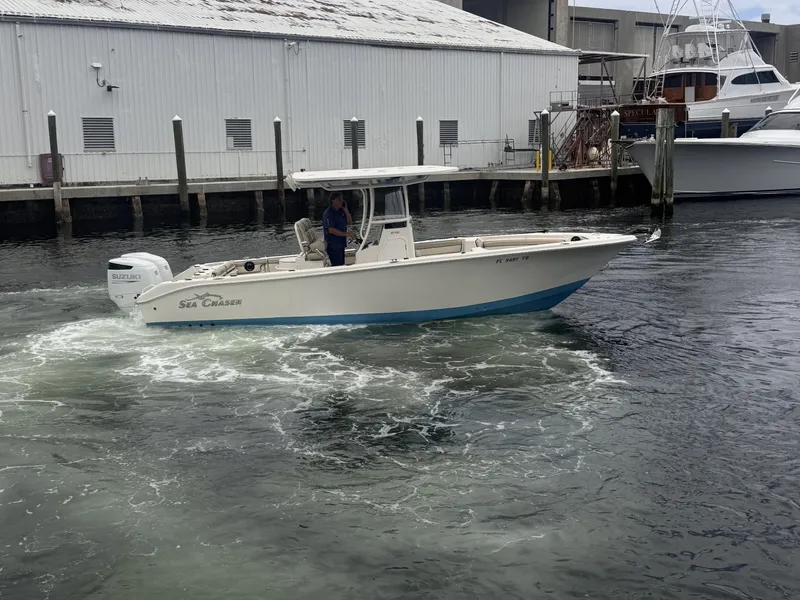 Slide: The Image of Sea Chaser 27 2022 - 6070654