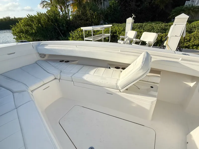 Slide: The Image of Regulator Marine 31 2020 - 6070713