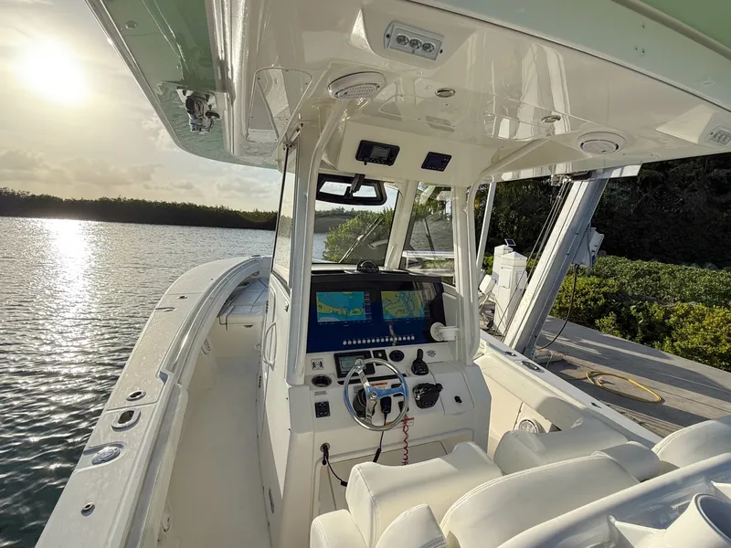 Slide: The Image of Regulator Marine 31 2020 - 6070715