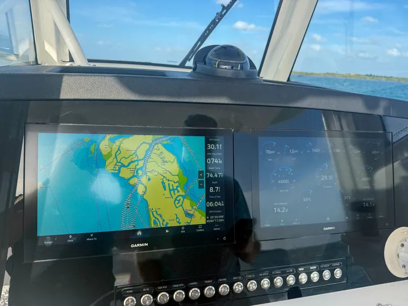 Slide: The Image of Regulator Marine 31 2020 - 6070702