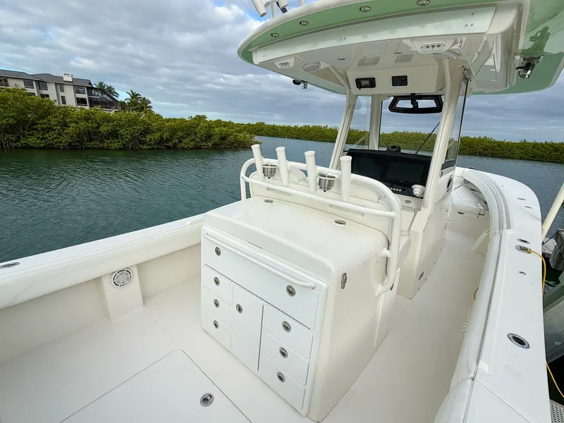 Slide: The Image of Regulator Marine 31 2020 - 6070751