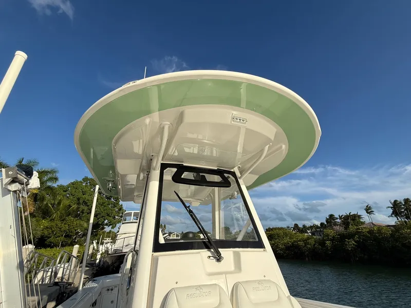 Slide: The Image of Regulator Marine 31 2020 - 6070738