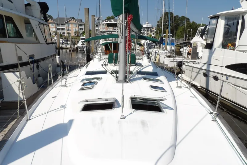 Slide: The Image of Beneteau 473 2002 - 6070879
