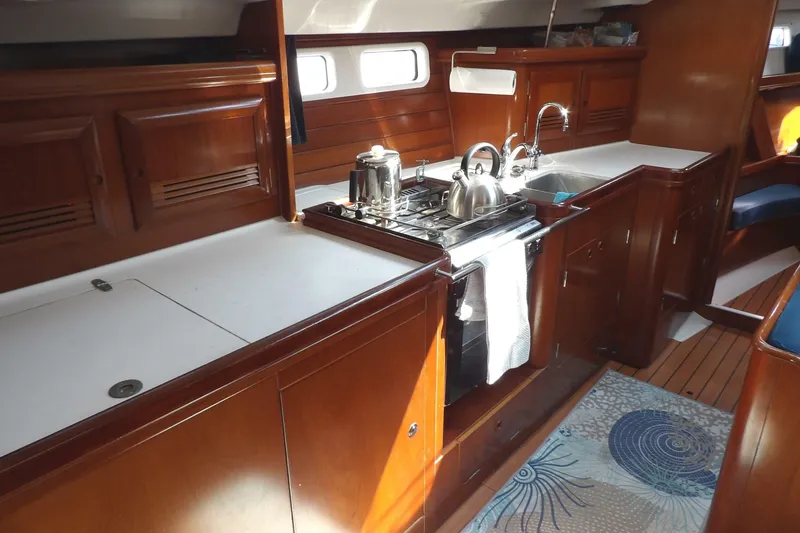 Slide: The Image of Beneteau 473 2002 - 6070898
