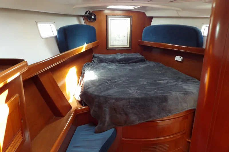 Slide: The Image of Beneteau 473 2002 - 6070903