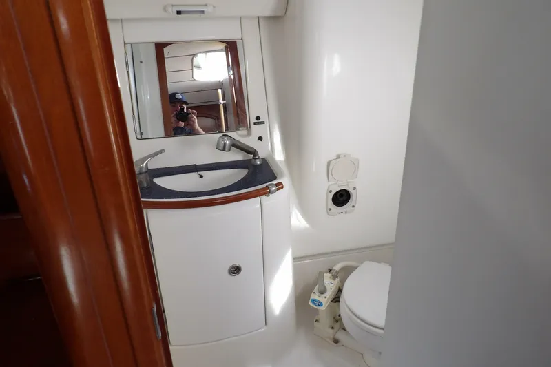 Slide: The Image of Beneteau 473 2002 - 6070906