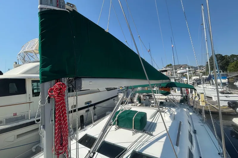 Slide: The Image of Beneteau 473 2002 - 6070913