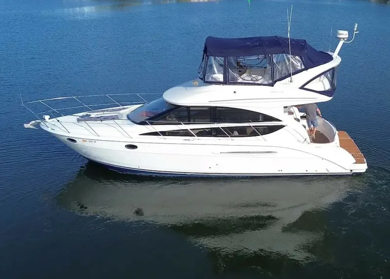 The Image of Meridian 391 Motor Yacht 2007 - 6071270