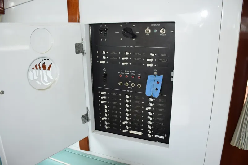 Slide: The Image of Main Electrical Panel Starboard Aft Cabin - 6073880