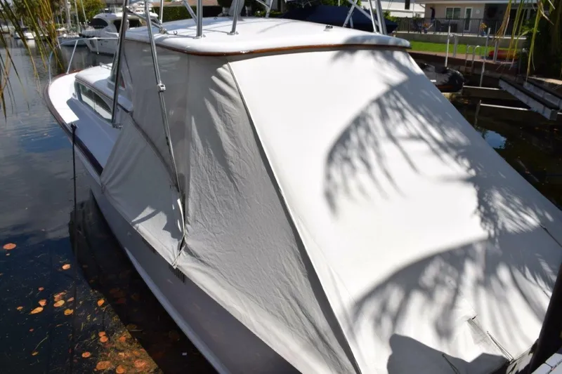Slide: The Image of Full Aft Cover And Transom Drape - 6073907