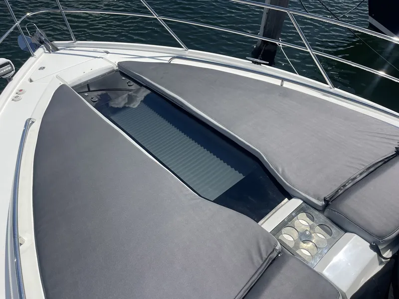 Slide: The Image of Galeon 425 HTS 2020 - 6071724