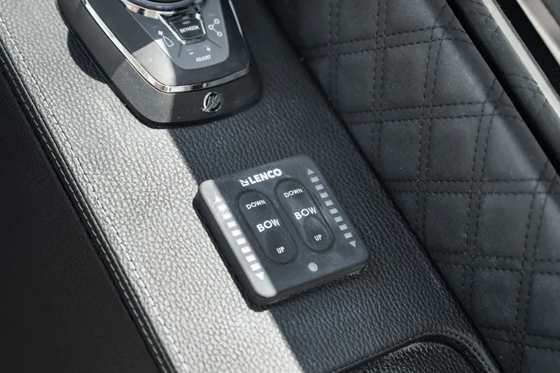 Slide: The Image of Cruisers 50GLS OB 2026 - 7582122