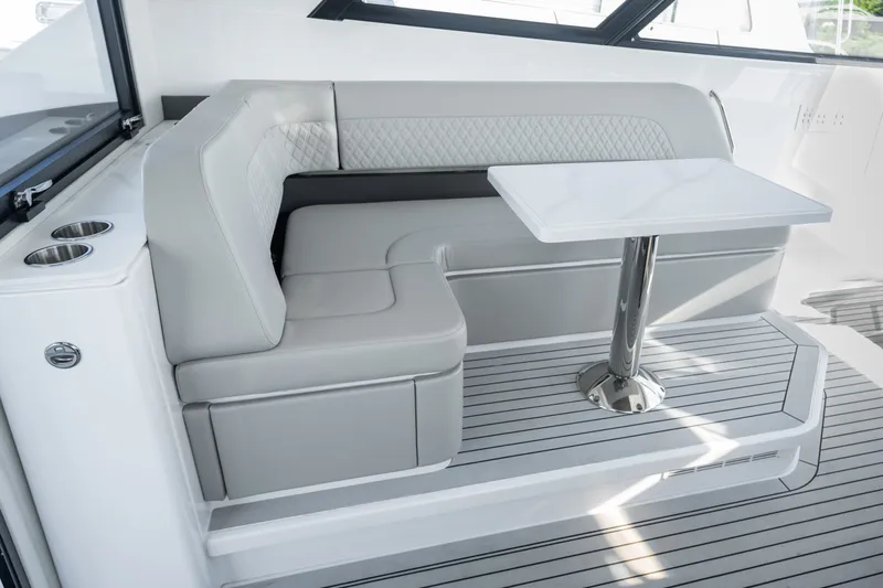Slide: The Image of Cruisers 50GLS OB 2026 - 7582114