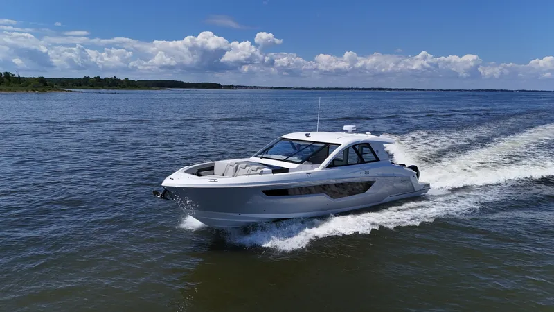 Slide: The Image of Cruisers 50GLS OB 2026 - 7181346
