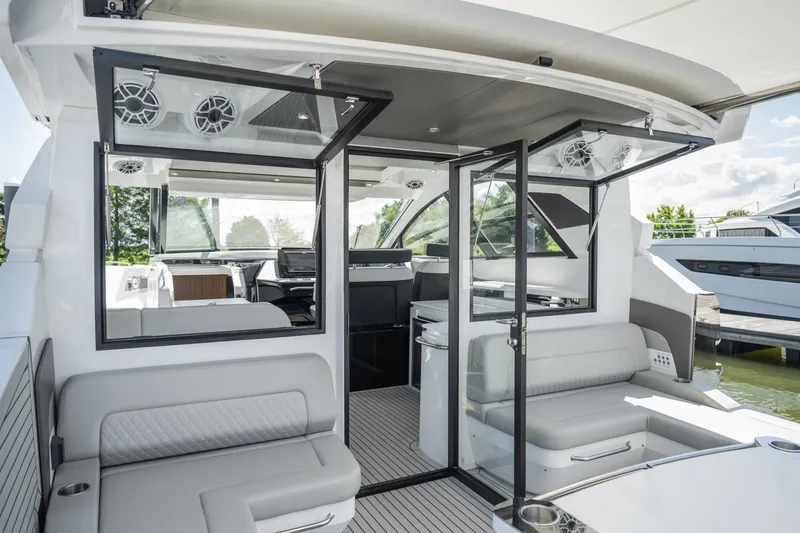Slide: The Image of Cruisers 50GLS OB 2026 - 7582106