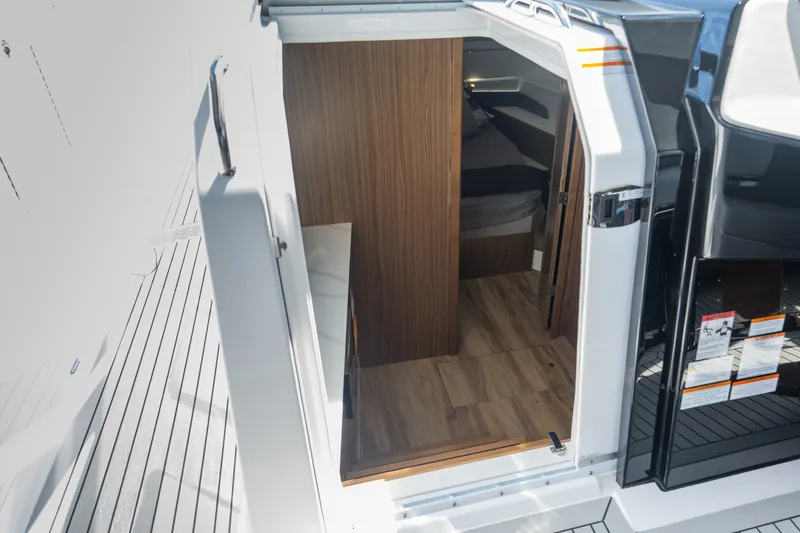 Slide: The Image of Cruisers 50GLS OB 2026 - 7582138